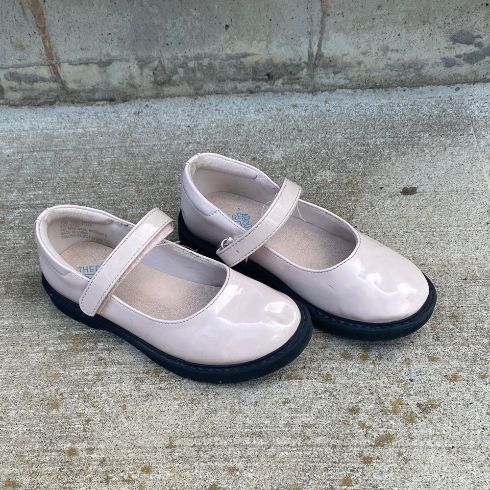 Adorable Mary Jane shoes